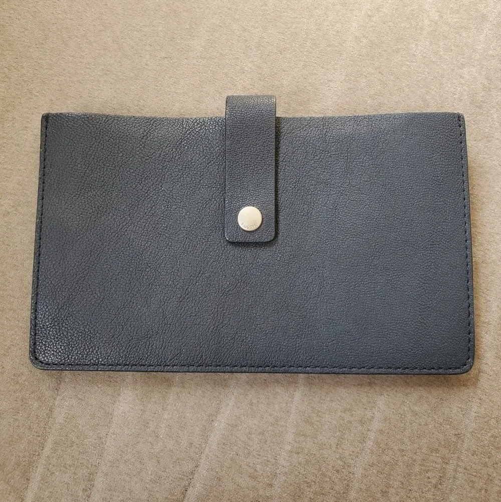 Fossil Vale Medium Leather Tab Wallet Midnight Navy